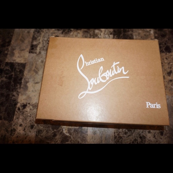 Received as gift and not the correct size - Picture 4 of 4